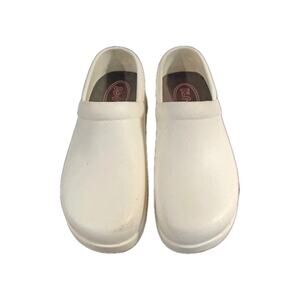 KLOGS Wom Rubber Shoes Size 6 White Slip Resistant Boca Slip On Comfort